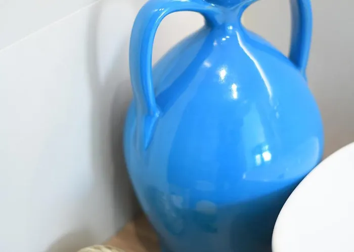 Dimora Nesea Bed & Breakfast 4*