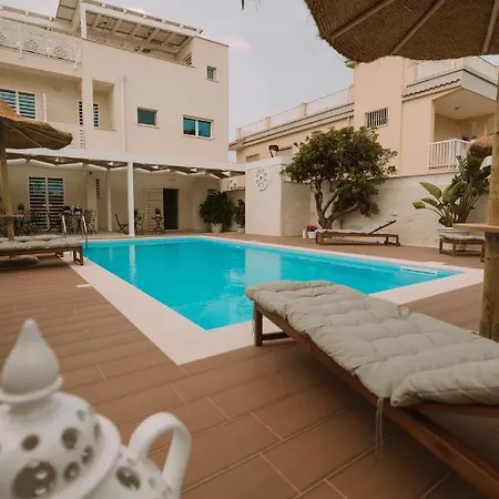 Dimora Nesea 住宿加早餐酒店