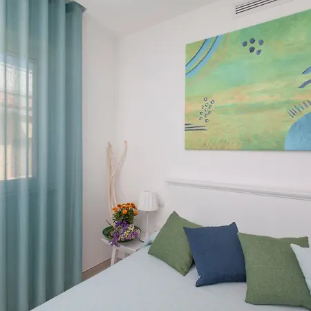 Dimora Nesea Frühstückspension 4*